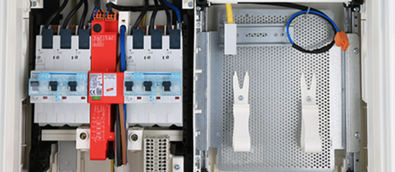 Hausanschluss, Zähler und Unterverteiler bei Weiß Elektrotechnik GmbH & Co. KG in Schmiechen